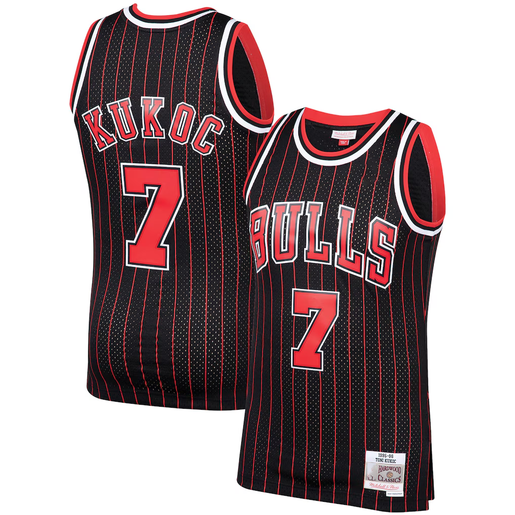 Trusc C.Bulls #7 Toni Kukoc Mitchell & Ness Black 1995-96 Hardwood Classics Swingman Jerseys