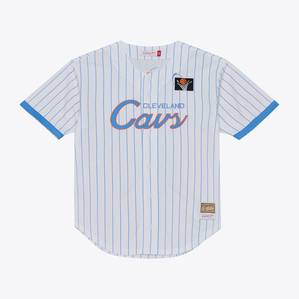 Trusc C.Cavaliers Mitchell & Ness White Head Coach Pinstripe Mesh Full-Button Baseball Jerseys