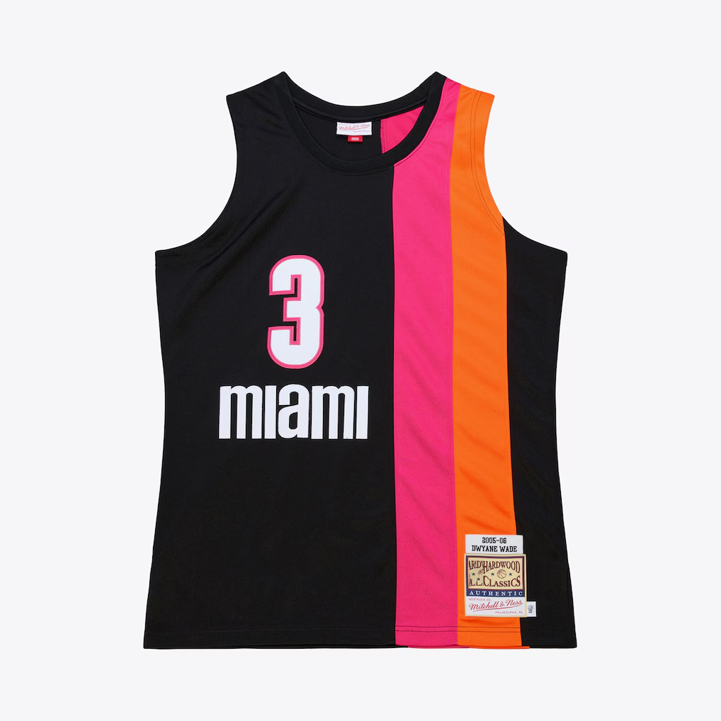 Trusc M.Heat #3 Dwyane Wade Mitchell & Ness Black 2005-06 Hardwood Classics Authentic Jerseys